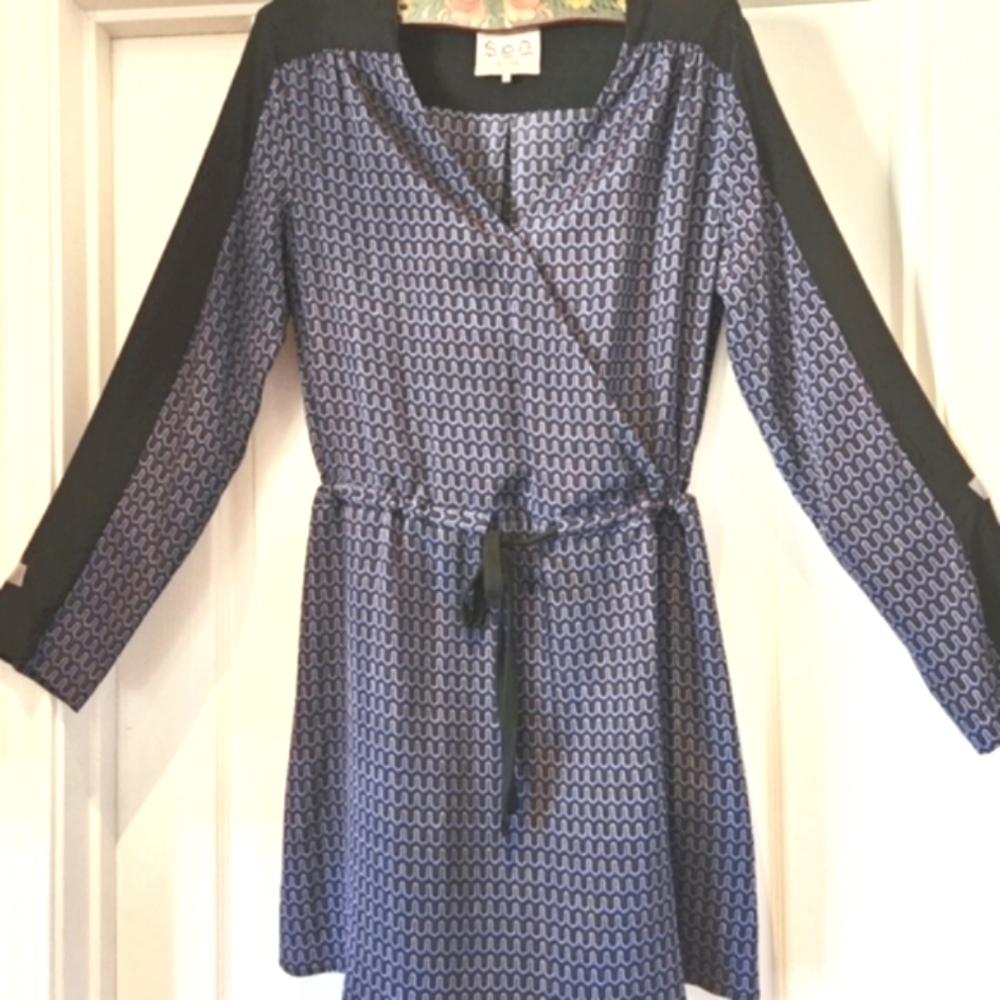 SEA New York SILK Cross Over Neck Tie Drawstring Waist LS Blue Black Dress EUC 6